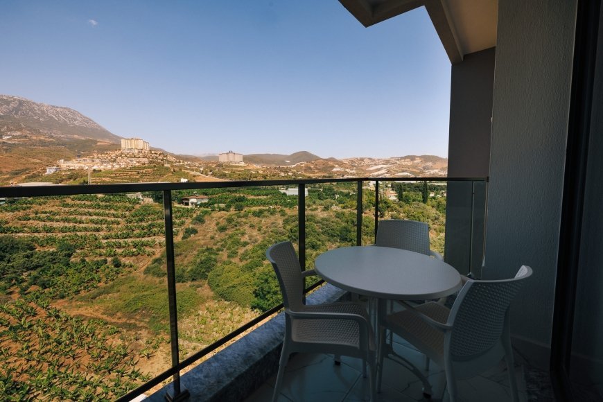 Меблированная квартира с панорамным видом на горы для отдыха