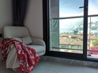 Красивая квартира для отдыха 1+1 с панорамным видом на море и Аланийскую крепость на первой береговой линии