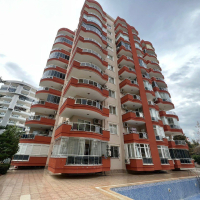 Продажа просторной квартиры в Махмутлар всего в 300 метрах от набережной