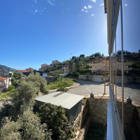 Продажа двухкомнатной квартиры с видом на горы в тихом месте района Газипаша