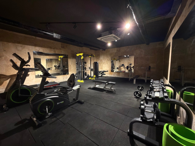 Уютная и стильная квартира 2+1 в самом центре Махмутлара – 150 метров до моря!