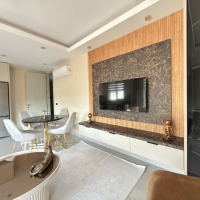 Просторная квартира 2+1 с панорамным видом на море в самом центре Махмутлара!