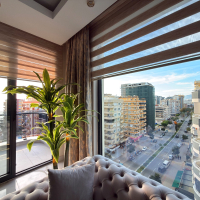 Просторная квартира 2+1 с панорамным видом на море в самом центре Махмутлара!