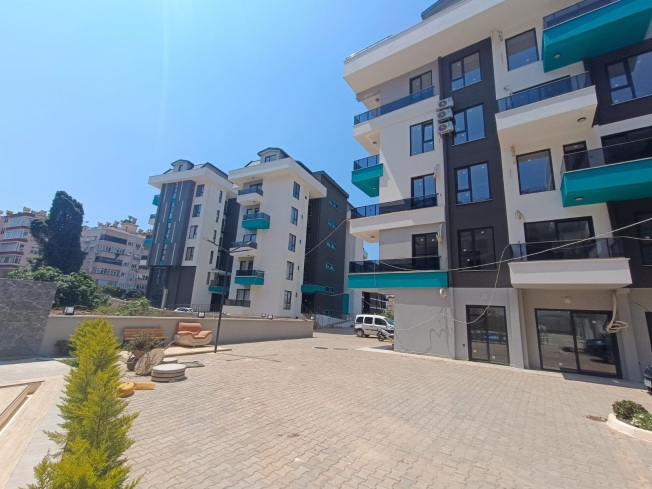 YENİ SİTEDE SATILIK 1+1 DAİRE