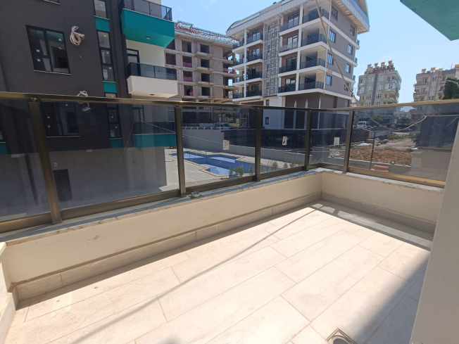YENİ SİTEDE SATILIK 1+1 DAİRE