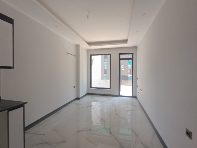 YENİ SİTEDE SATILIK 1+1 DAİRE