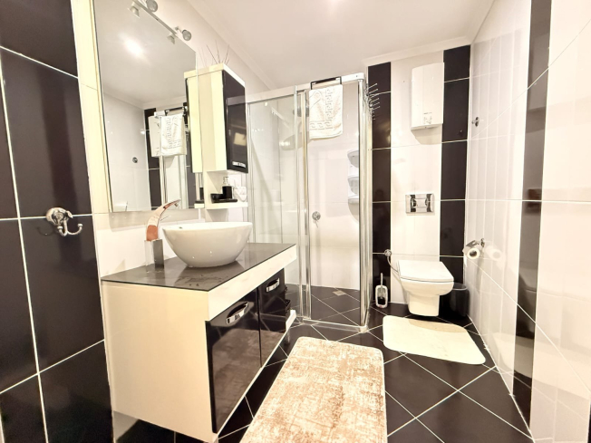 ALANYANIN EN GÜZEL KONUMUNDA 1+1 FULL AKTİVİTELİ SATILIK DAİRE