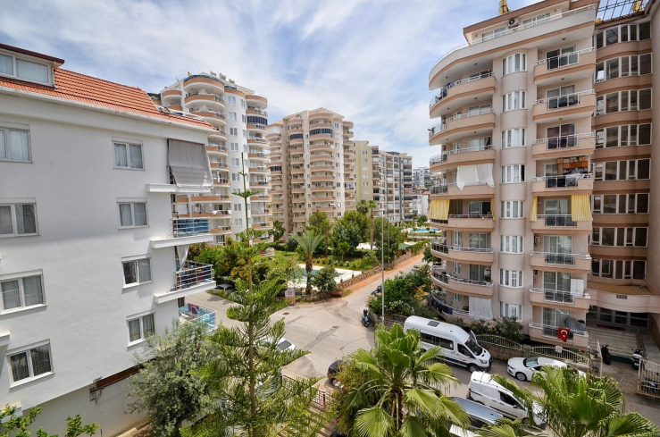 MAHMUTLAR DA 2+1 AKTİLİTELİ GENİŞ DAİRE