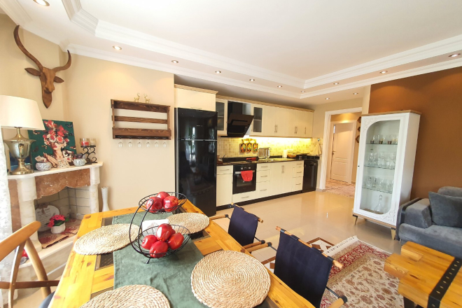 TEPE MAHALLESİNDE EŞYALI  2+1 BAHÇELİ  DAİRE