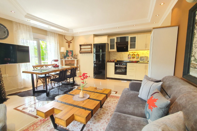 TEPE MAHALLESİNDE EŞYALI  2+1 BAHÇELİ  DAİRE