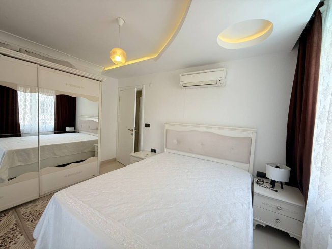 EŞYALI 1+1 DAİRE DENİZE 300 M