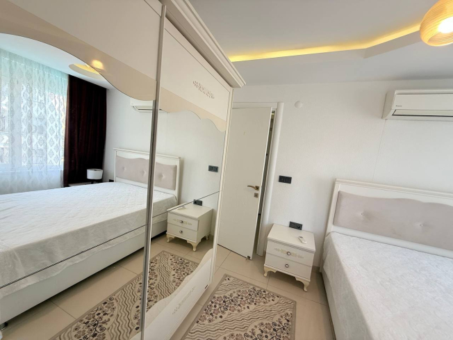 EŞYALI 1+1 DAİRE DENİZE 300 M