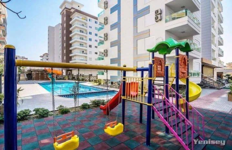 EŞYALI 1+1 DAİRE DENİZE 300 M