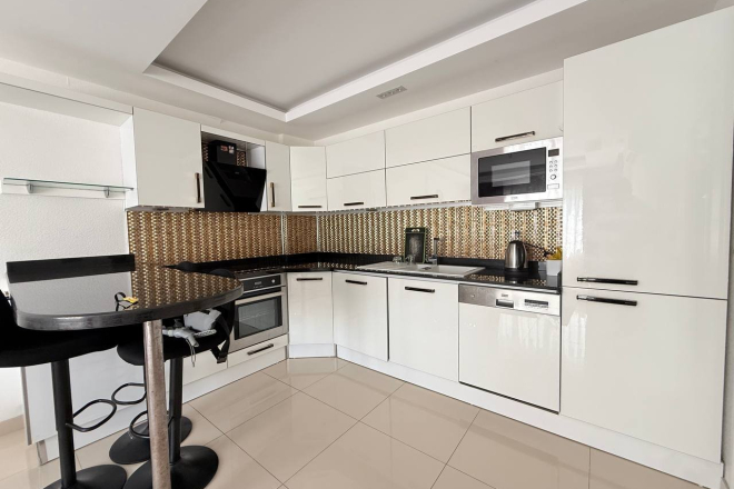EŞYALI 1+1 DAİRE DENİZE 300 M