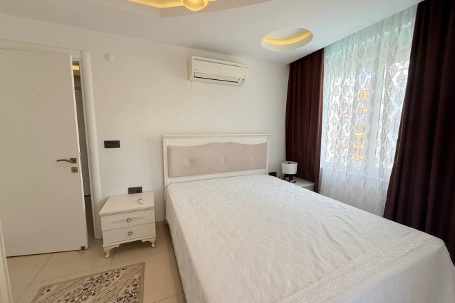 EŞYALI 1+1 DAİRE DENİZE 300 M