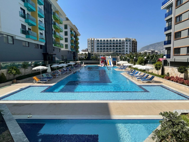 FULL AKTİVİTELİ SİTEDE EŞYALI 1+1 SATILIK DAİRE