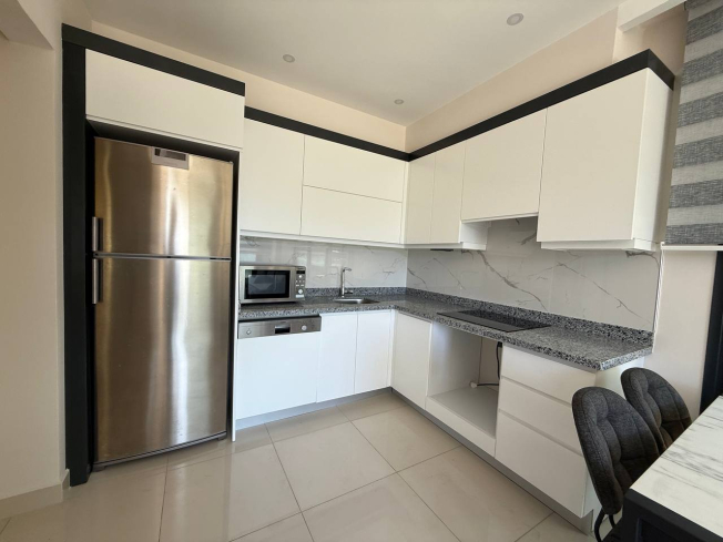 FULL AKTİVİTELİ SİTEDE EŞYALI 1+1 SATILIK DAİRE