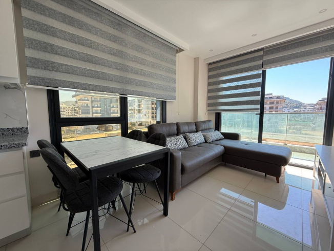 FULL AKTİVİTELİ SİTEDE EŞYALI 1+1 SATILIK DAİRE