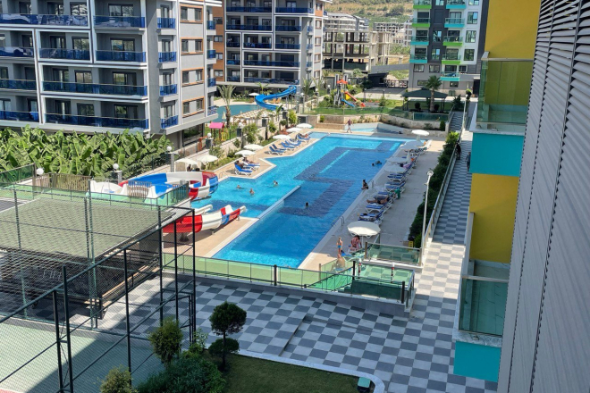 FULL AKTİVİTELİ SİTEDE EŞYALI 1+1 SATILIK DAİRE