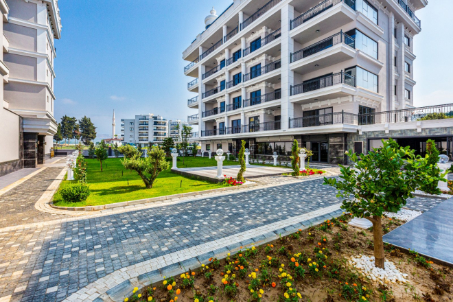 VATANDAŞLIĞA UYGUN 3+1 LÜX SİTE İCERİSİNDE  SATILIK PENTHOUSE