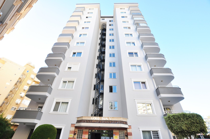 VATANDAŞLIĞA UYGUN MERKEZİ KONUMDA 2+1 EŞYALI SATILIK DAİRE