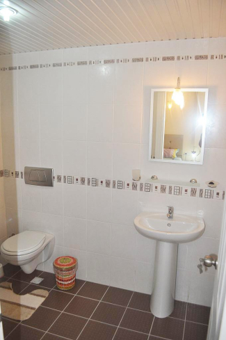 VATANDAŞLIĞA UYGUN MERKEZİ KONUMDA 2+1 EŞYALI SATILIK DAİRE