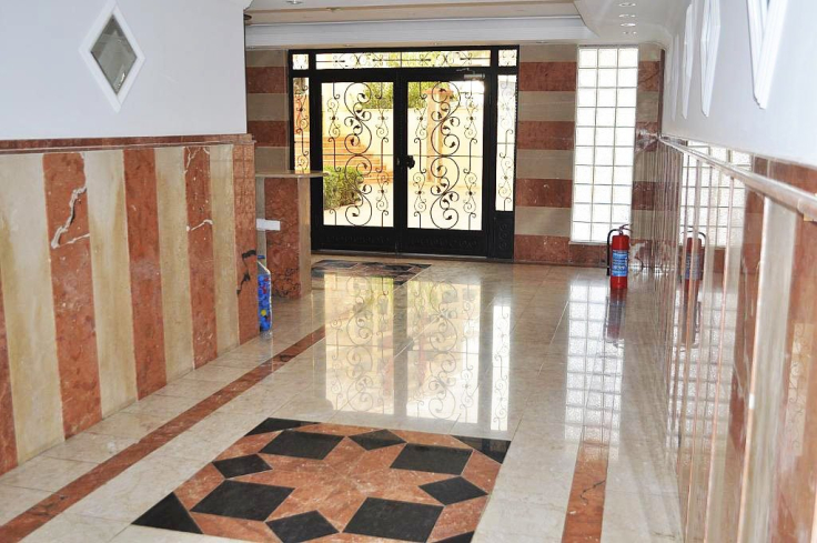 VATANDAŞLIĞA UYGUN MERKEZİ KONUMDA 2+1 EŞYALI SATILIK DAİRE