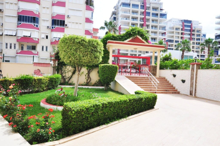 VATANDAŞLIĞA UYGUN MERKEZİ KONUMDA 2+1 EŞYALI SATILIK DAİRE
