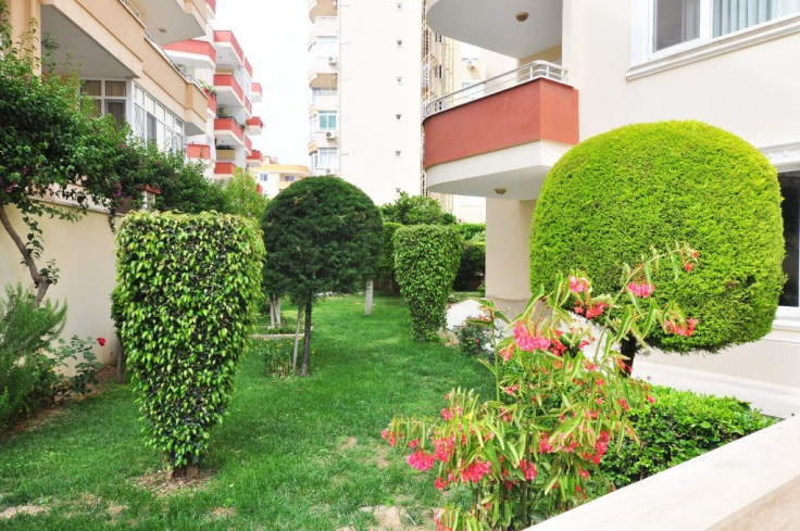 VATANDAŞLIĞA UYGUN MERKEZİ KONUMDA 2+1 EŞYALI SATILIK DAİRE