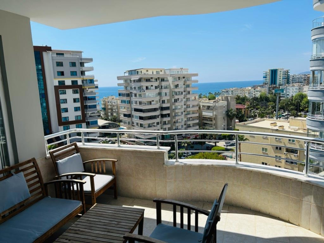 VATANDAŞLIĞA UYGUN MERKEZİ KONUMDA 2+1 EŞYALI SATILIK DAİRE