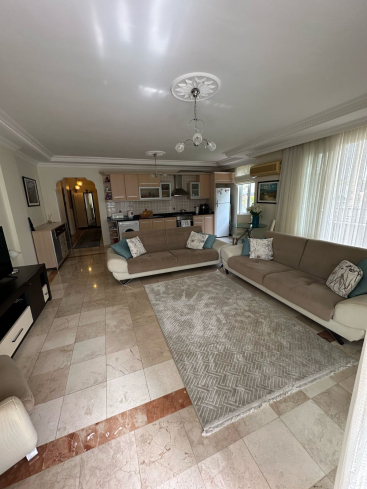 MAHMUTLARDA 2+1 EŞYALI GENİŞ DAİRE MAHMUTLARDA 2+1 EŞYALI GENİŞ DAİRE