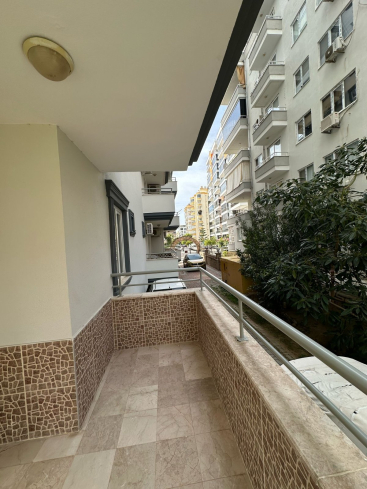 MAHMUTLARDA 2+1 EŞYALI GENİŞ DAİRE MAHMUTLARDA 2+1 EŞYALI GENİŞ DAİRE