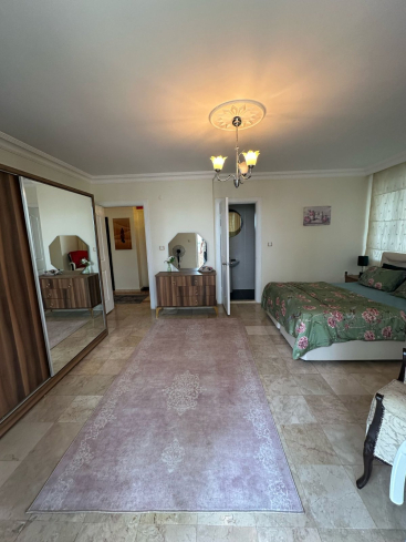 MAHMUTLARDA 2+1 EŞYALI GENİŞ DAİRE MAHMUTLARDA 2+1 EŞYALI GENİŞ DAİRE