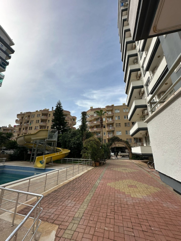 MAHMUTLARDA 2+1 EŞYALI GENİŞ DAİRE MAHMUTLARDA 2+1 EŞYALI GENİŞ DAİRE