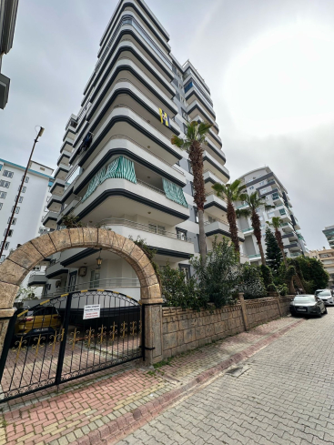 MAHMUTLARDA 2+1 EŞYALI GENİŞ DAİRE MAHMUTLARDA 2+1 EŞYALI GENİŞ DAİRE