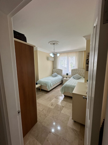 MAHMUTLARDA 2+1 EŞYALI GENİŞ DAİRE MAHMUTLARDA 2+1 EŞYALI GENİŞ DAİRE