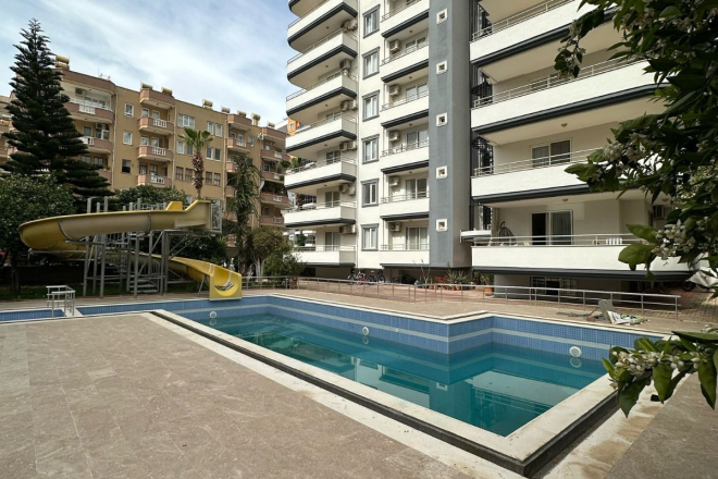 MAHMUTLARDA 2+1 EŞYALI GENİŞ DAİRE