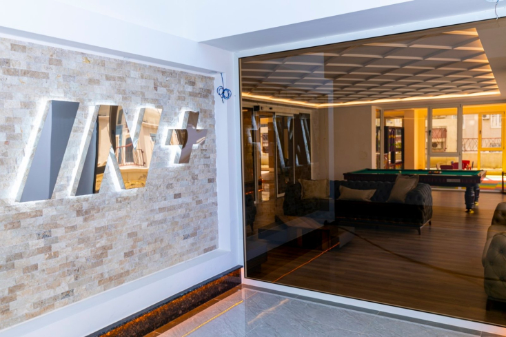 Уютная меблированная квартира 1+1 с видом на горы и богатой инфраструктурой Уютная меблированная квартира 1+1 с видом на горы и богатой инфраструктурой