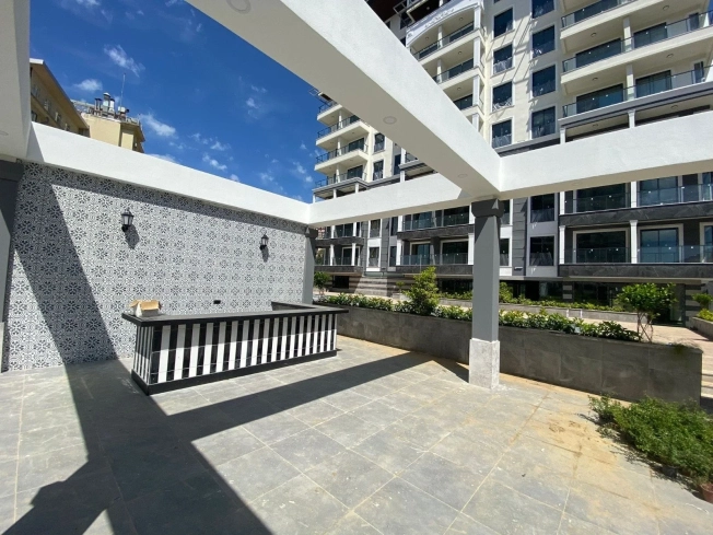 Пентхаус 2+1 под ВНЖ, с панорамным видом на море и крепость в комплексе в районе Клеопатра