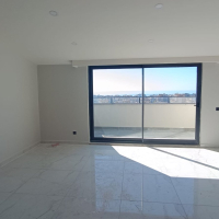 Пентхаус 2+1 под ВНЖ, с панорамным видом на море и крепость в комплексе в районе Клеопатра