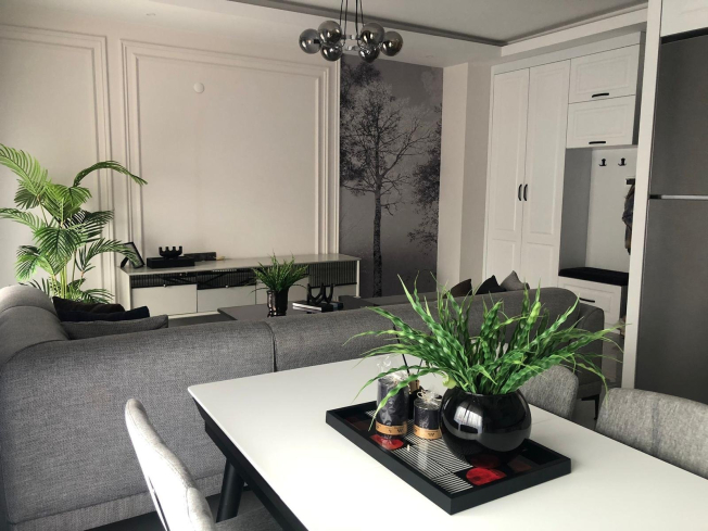 Меблированная квартира 2+1 у моря с роскошной инфраструктурой и рассрочкой на 2 года