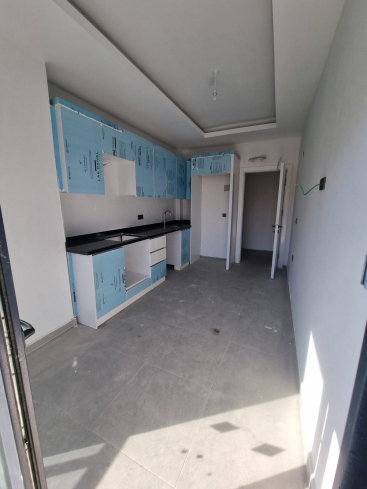 Новая квартира 2+1 с отдельной кухней у моря — подходит под ВНЖ и рассрочку на 12 месяцев