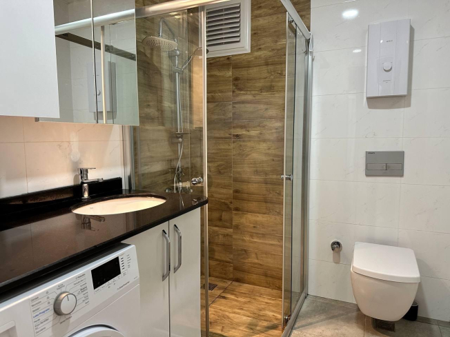 Современная меблированная квартира 1+1 в районе, Оба — 800 м до моря. Подходит под ВНЖ