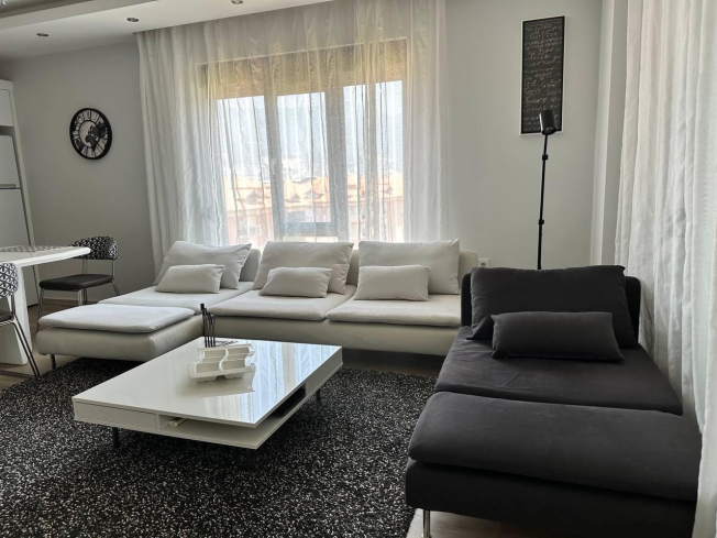 Современная меблированная квартира 1+1 в районе, Оба — 800 м до моря. Подходит под ВНЖ