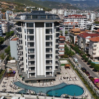 Стильная квартира 1+1 в районе Оба — 600 м до моря, премиум-комплекс, возможна под краткосрочную аренду