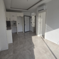 Стильная квартира 1+1 в районе Оба — 600 м до моря, премиум-комплекс, возможна под краткосрочную аренду