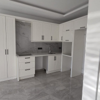 Стильная квартира 1+1 в районе Оба — 600 м до моря, премиум-комплекс, возможна под краткосрочную аренду