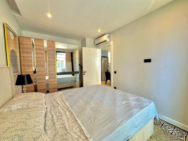 Стильная квартира 1+1 в 300 м от моря с роскошной инфраструктурой и готовая к сдаче в аренду