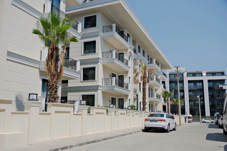 Стильные апартаменты 1+1 с мебелью в 4 минутах от пляжа – идеальны для жизни и аренды