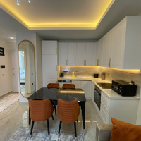 Стильные апартаменты 1+1 с мебелью в 4 минутах от пляжа – идеальны для жизни и аренды